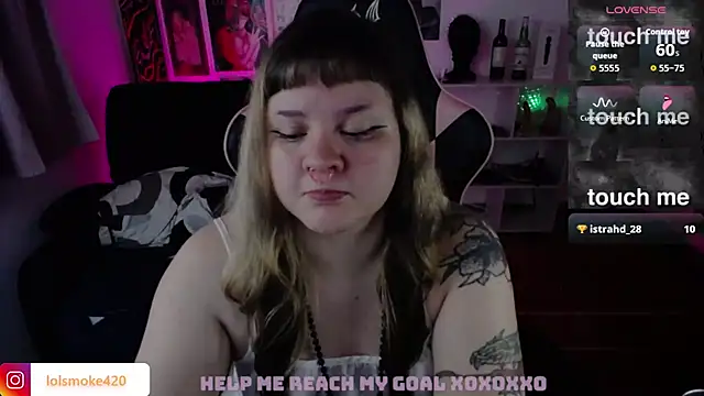 Bdsm_and_fries live cam on StripChat