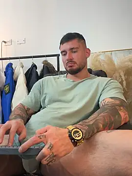 DimitriSullivan_ webcam