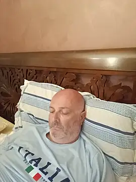Alexis_Bull webcam