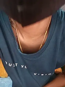 emali_baba webcam