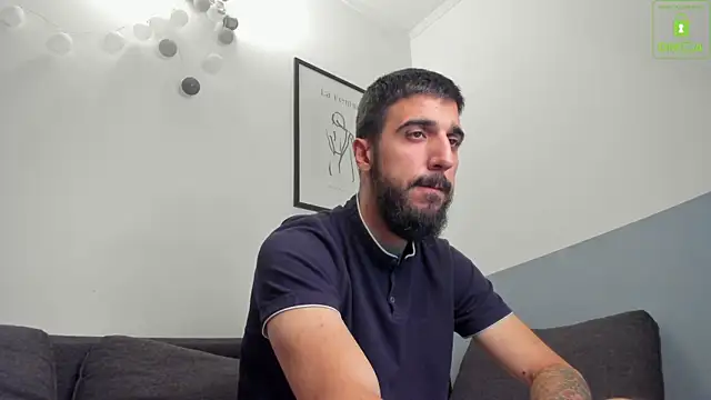 Zeyn_Edwards webcam