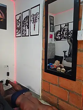 MIKE_KILIANjs live cam on StripChat