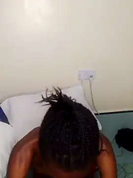 MyrahEbony webcam