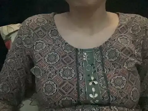 MysticMeher webcam