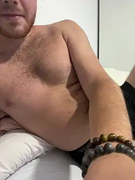 BadSerhii live cam on StripChat