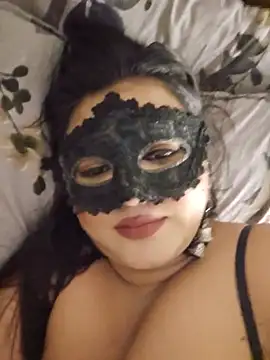 Blossam_07 live cam on StripChat