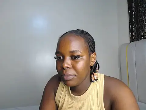 Prettty Kemmy live cam