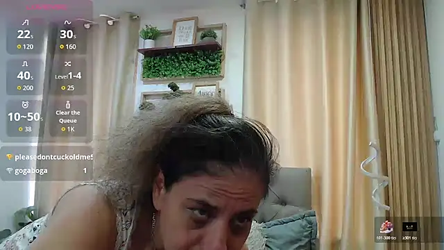 sasi_luna webcam