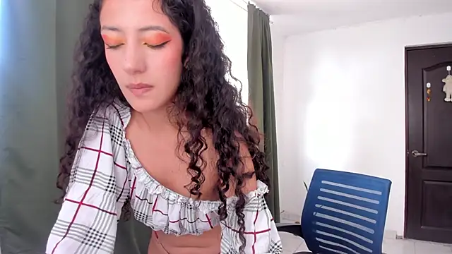 Lucia_Fuster webcam