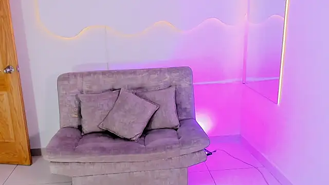 ArohomLester_ webcam