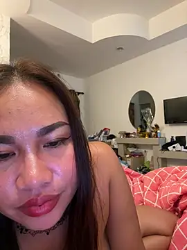 Ponthip Live Web Cam Show