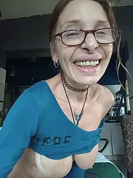 FrozenWaffle Live Web Cam Show