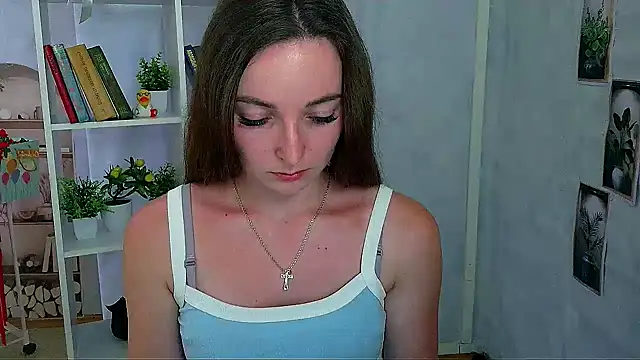 _Barbie_Kiss_ Live Web Cam Show