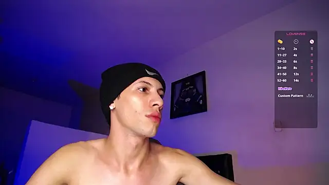 santiago_cutex Live Web Cam Show
