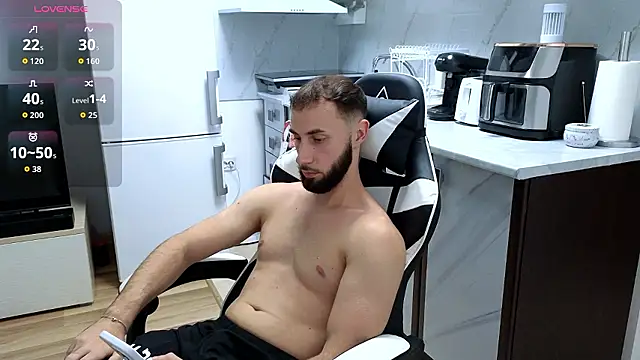 RyanStorm_ webcam