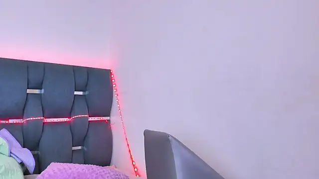madelinesquirt webcam