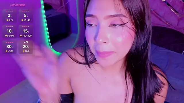 alisa_ousen webcam
