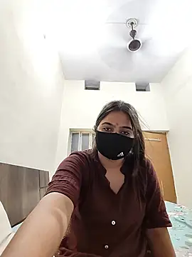 ravinaa5 webcam