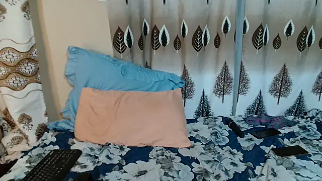SexyLipss_ live sex cam
