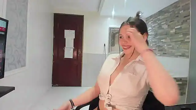 Saori_Price live cam on StripChat