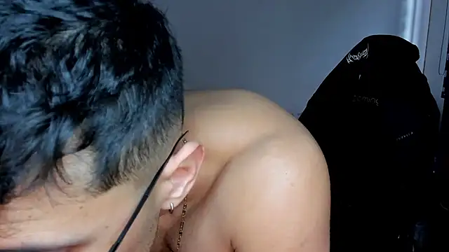 Tommy_Bred Live Web Cam Show