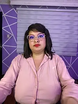 MiiaaJoness Live Web Cam Show
