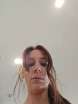 LilyOrion webcam