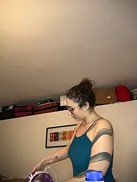 ladyturtle webcam