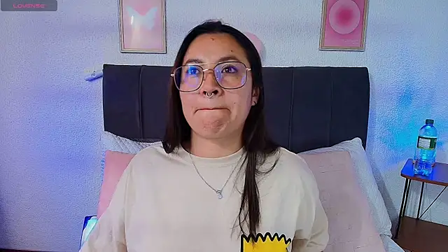 samm_curvy webcam