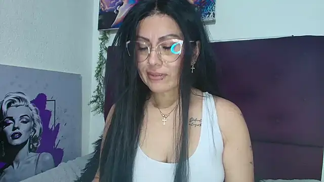 Tania_mature webcam