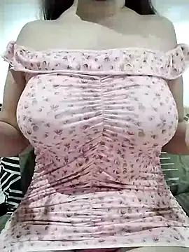 soka_123 (F young) - تجلبخ و مص حلمات الصدر
