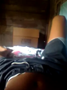 EMartn1239 live cam on StripChat