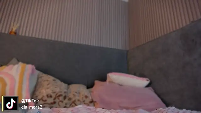 pamelaa_vega webcam