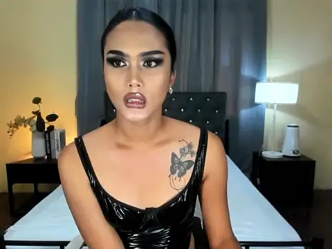Ms_Kendal webcam