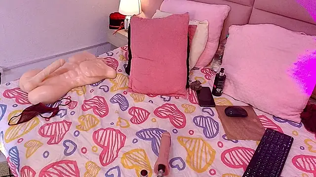 Zoe_aitanaa webcam