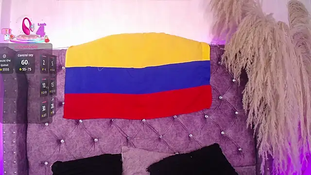 Violet_Collins1 webcam
