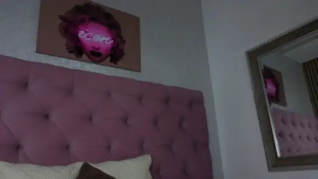 amber__moon1 webcam
