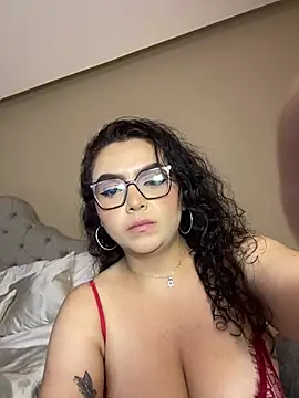 AlmaraRouge webcam