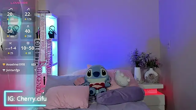 CherrySeraphine1 webcam