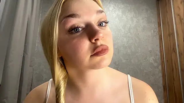 EvelynStars webcam