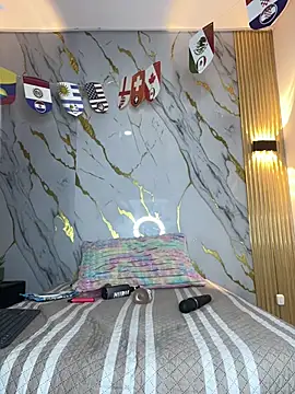 Tinakitten webcam