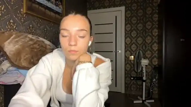 TanyaSavela live cam on StripChat