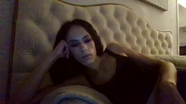 brookehoneynina webcam