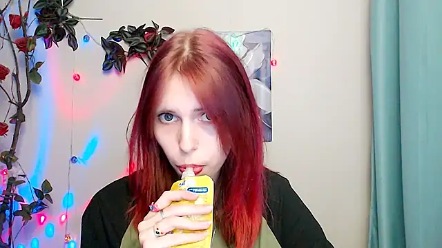 GuessMe___ webcam