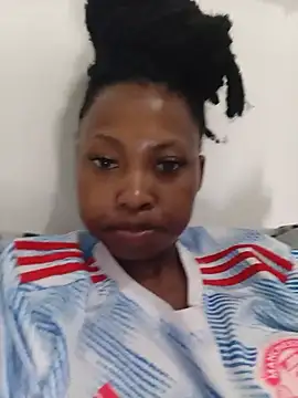 Sweethoneypot25's live cam