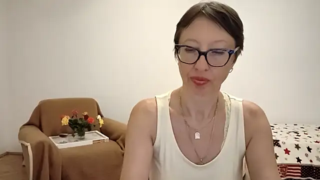 BellaRose_2020 webcam