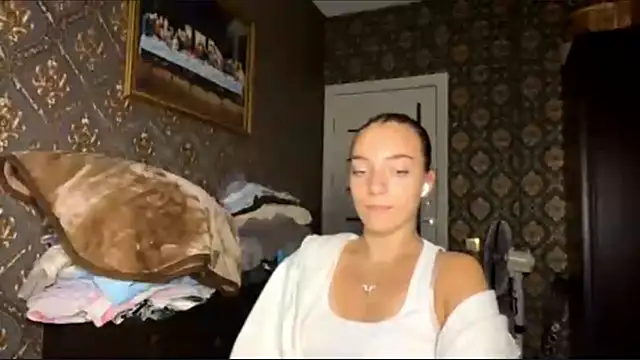 TanyaSavela webcam