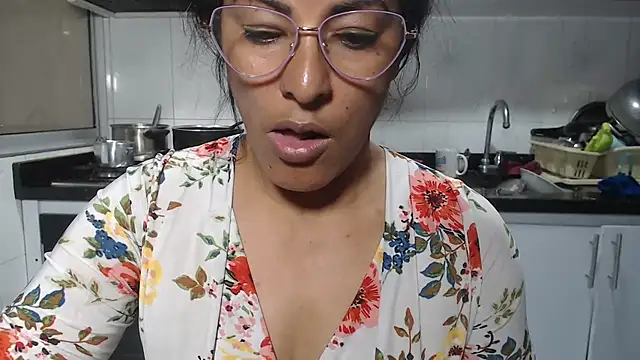 kateleyagrey webcam