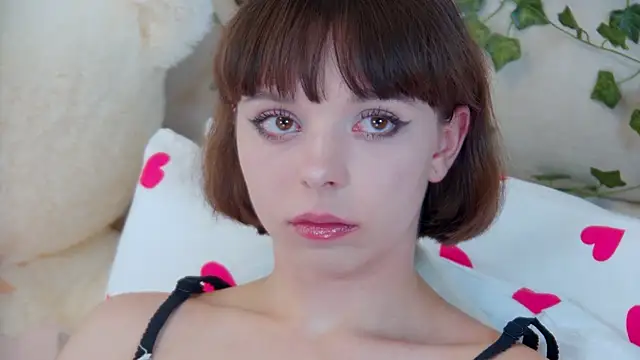 ElisabethDavis webcam