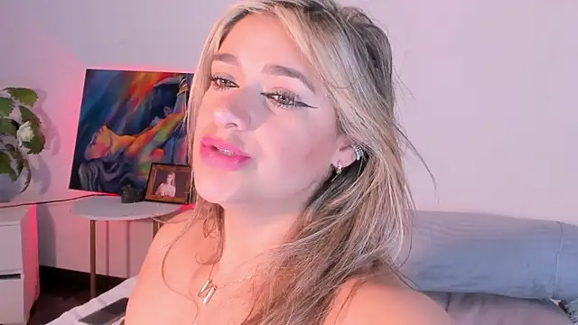 NicoleDiior webcam